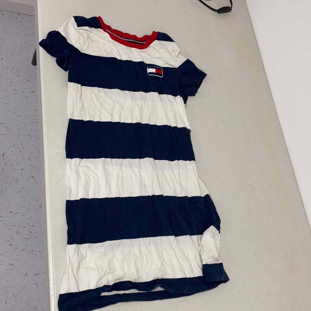 TOMMY HILFIGER DRESS LIKE NEW